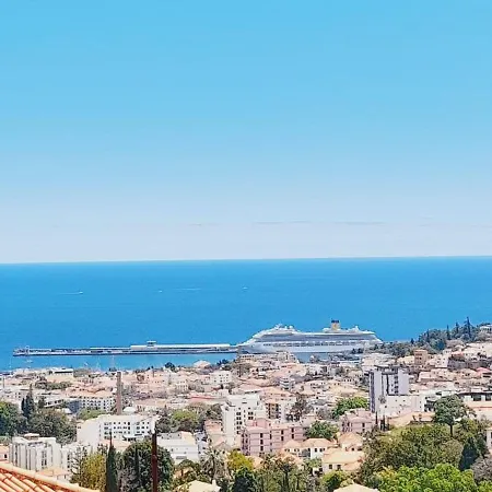 Sea View 2 Bedrooms Terrace فونشال